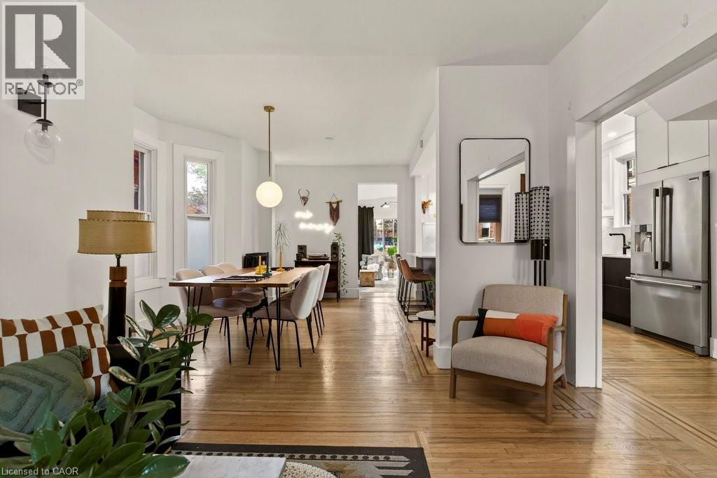 104 S Garfield Avenue S, Hamilton, ON - Indoor