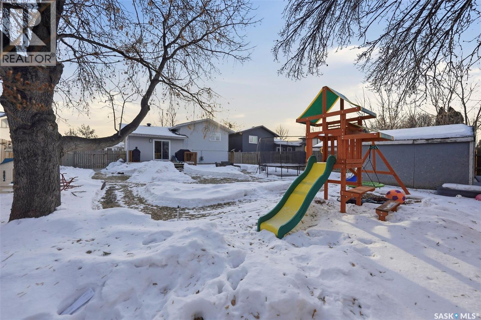 711 Kerr Road, Saskatoon, SK - Outdoor