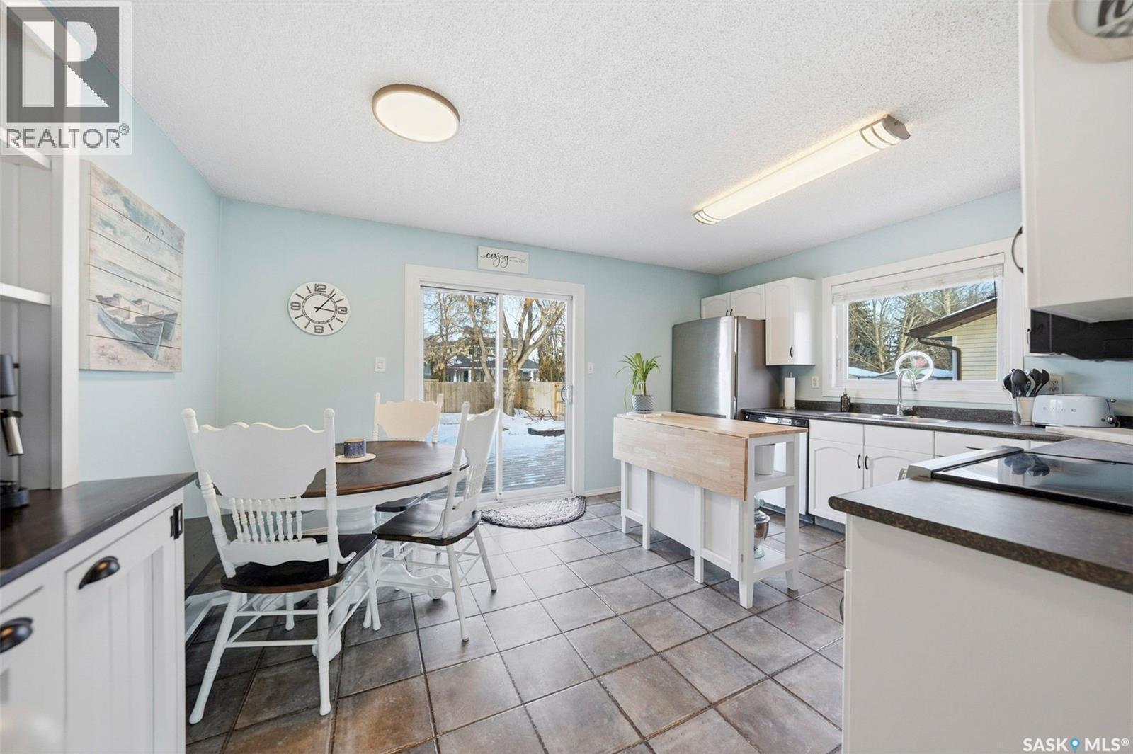 711 Kerr Road, Saskatoon, SK - Indoor