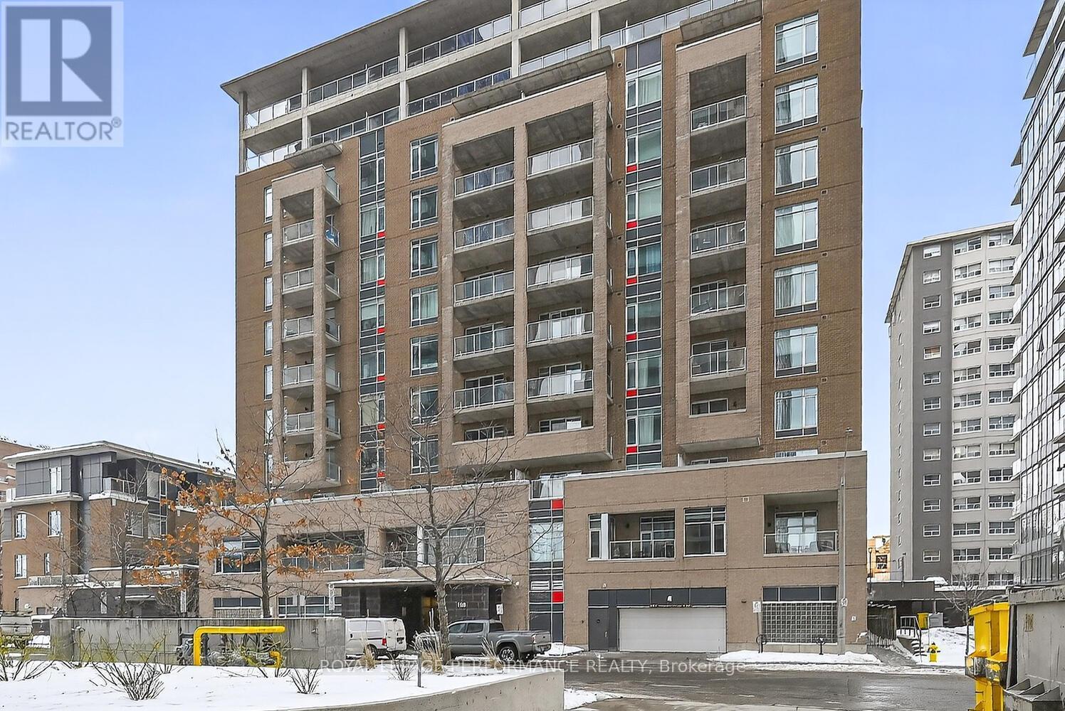 Front of building - 801 - 100 Champagne Avenue S, Ottawa, ON - Outdoor With Balcony With Facade