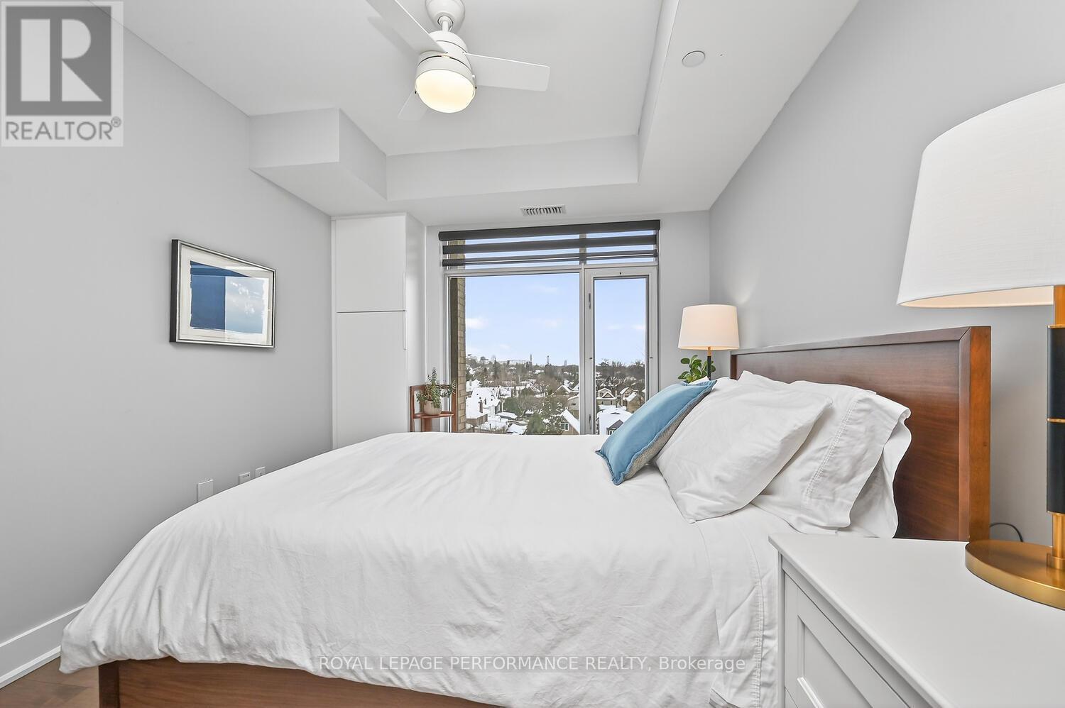 801 - 100 Champagne Avenue S, Ottawa, ON - Indoor Photo Showing Bedroom