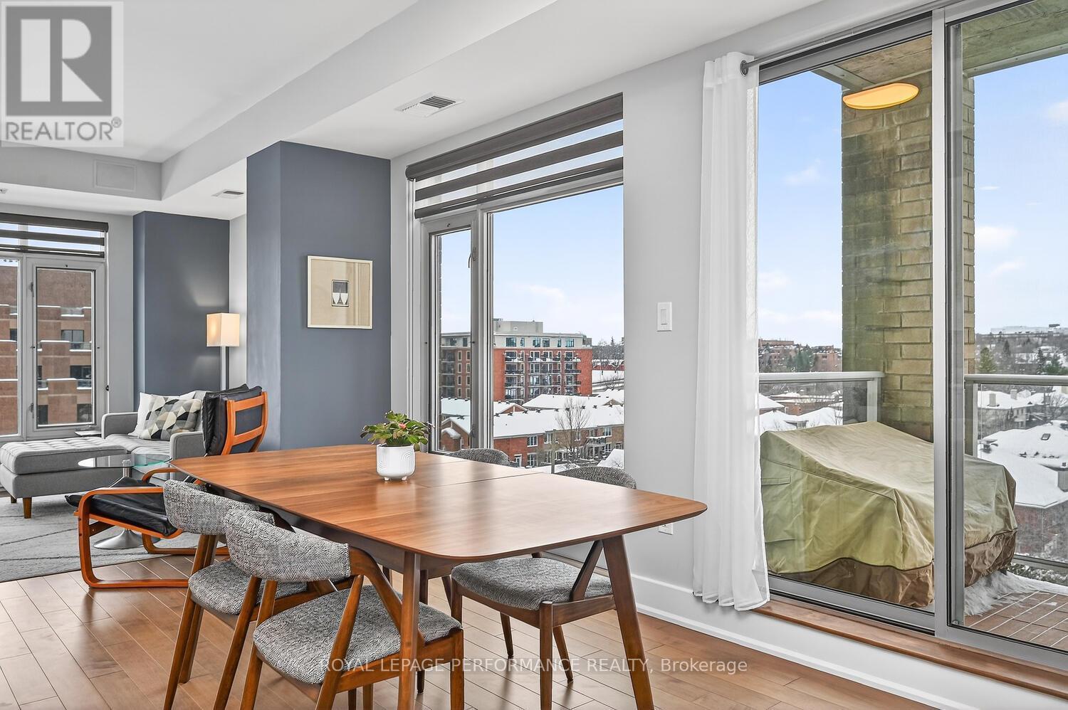 801 - 100 Champagne Avenue S, Ottawa, ON - Indoor Photo Showing Dining Room