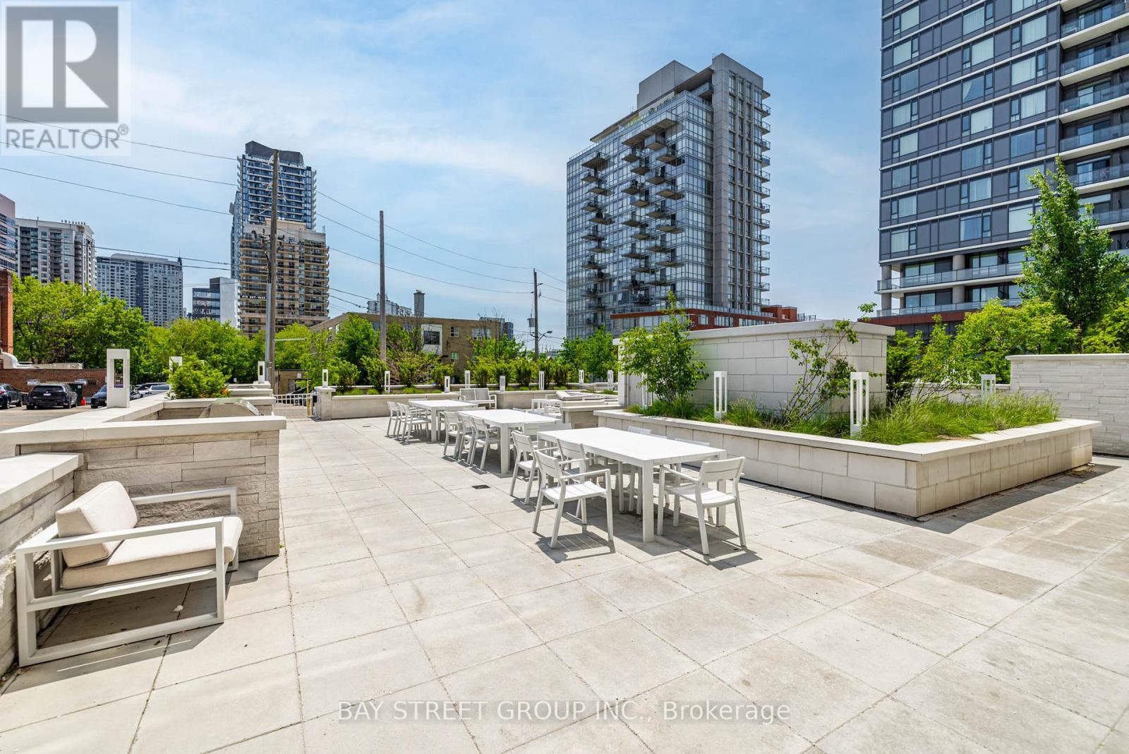 1509 - 75 Canterbury Place, Toronto, ON - Outdoor With Facade