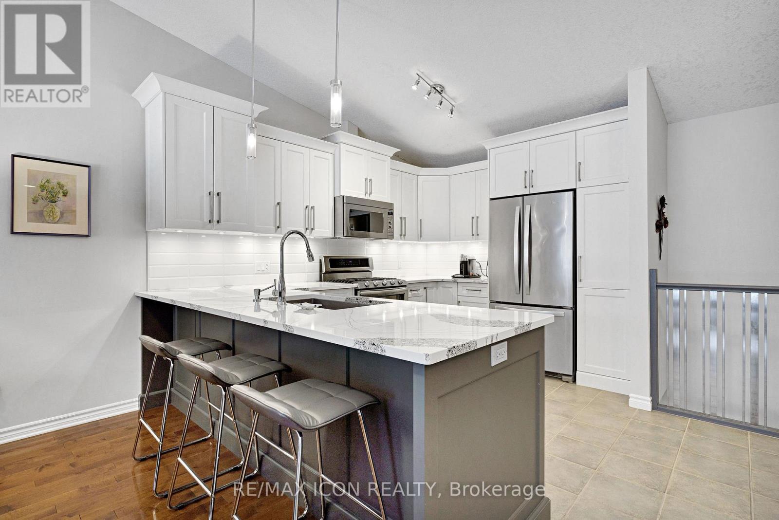 35 - 1241 Beaverbrook Avenue, London North (North A), ON - Indoor Photo Showing Kitchen With Upgraded Kitchen