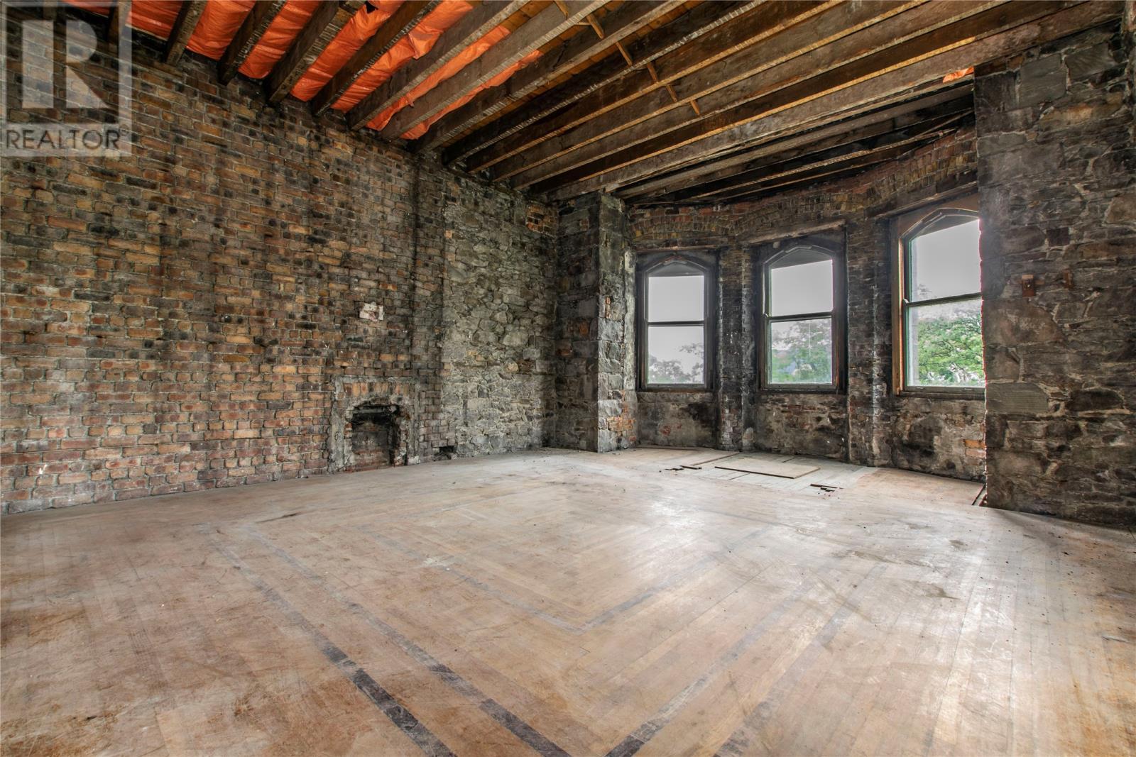 4 Merrymeeting Road, St. John'S, NL