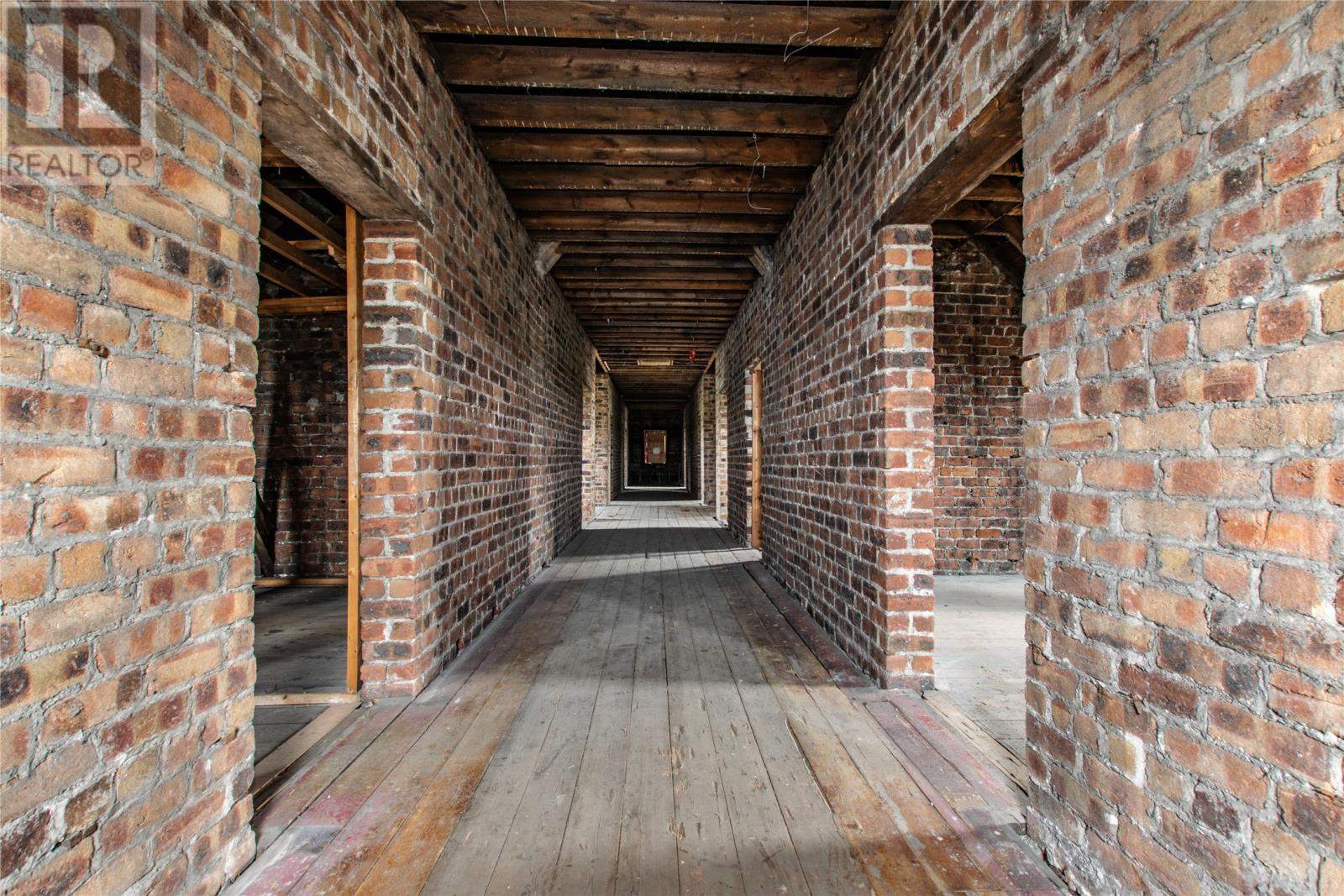 4 Merrymeeting Road, St. John'S, NL