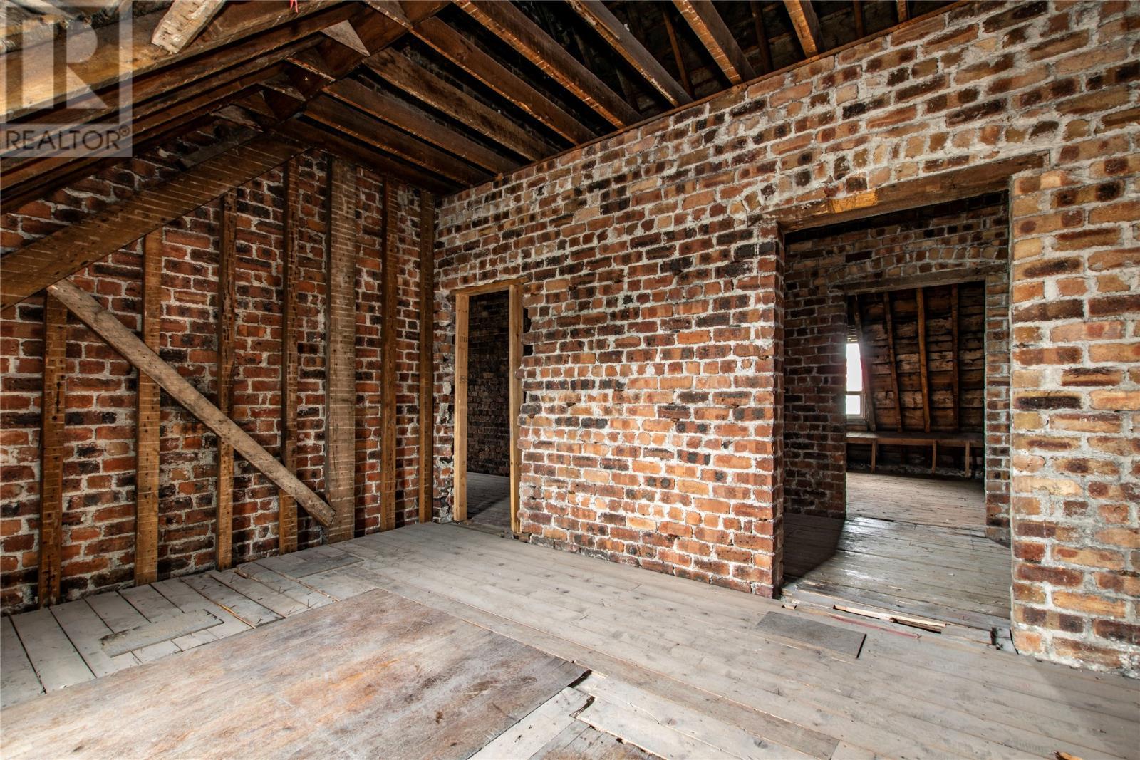 4 Merrymeeting Road, St. John'S, NL