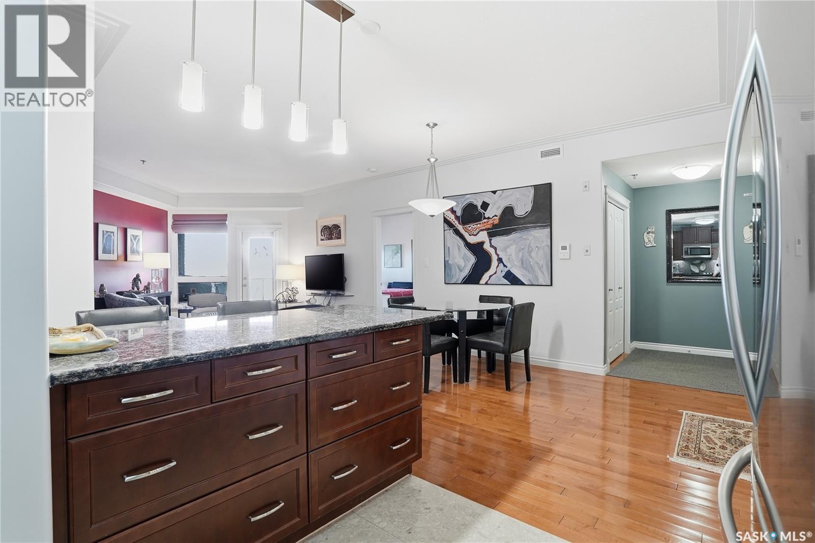 239 623 Saskatchewan Crescent W, Saskatoon, SK - Indoor