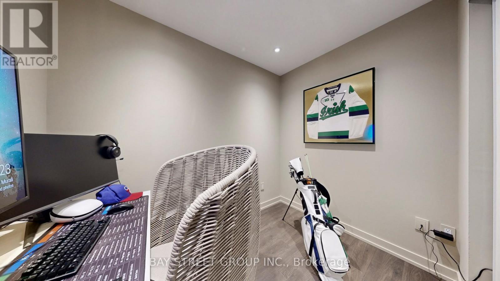 105 - 150 Logan Avenue W, Toronto, ON - Indoor Photo Showing Other Room