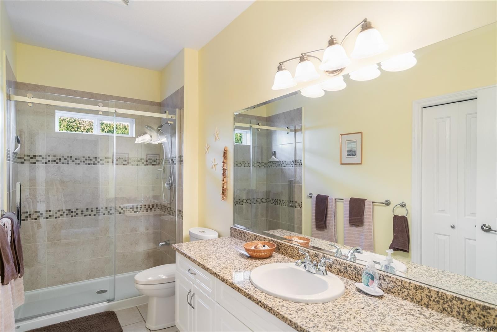 656 Morningstar Dr, Parksville, BC