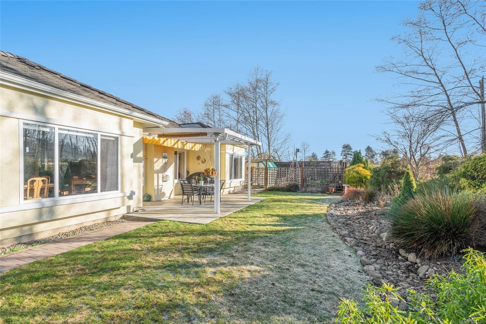 656 Morningstar Dr, Parksville, BC