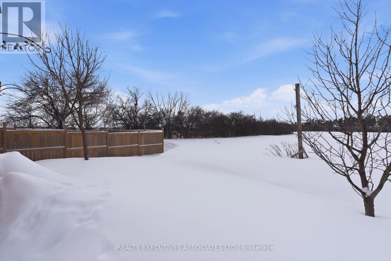 71 Truax Street, Kawartha Lakes (Lindsay), ON - Outdoor