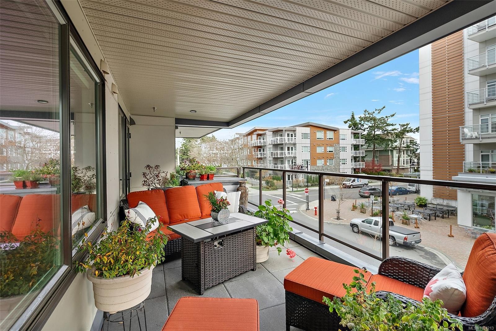 203-2461 Sidney Ave, Sidney, BC - Outdoor With Exterior