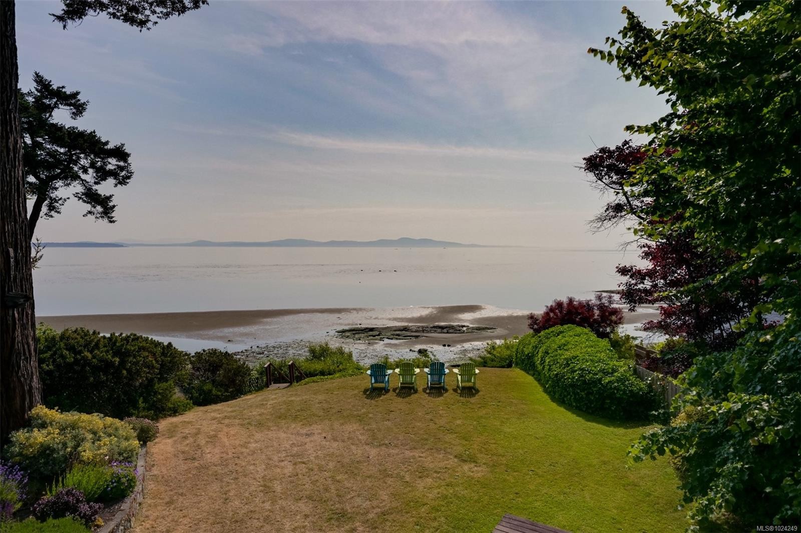 5299 Parker Ave, Saanich, BC