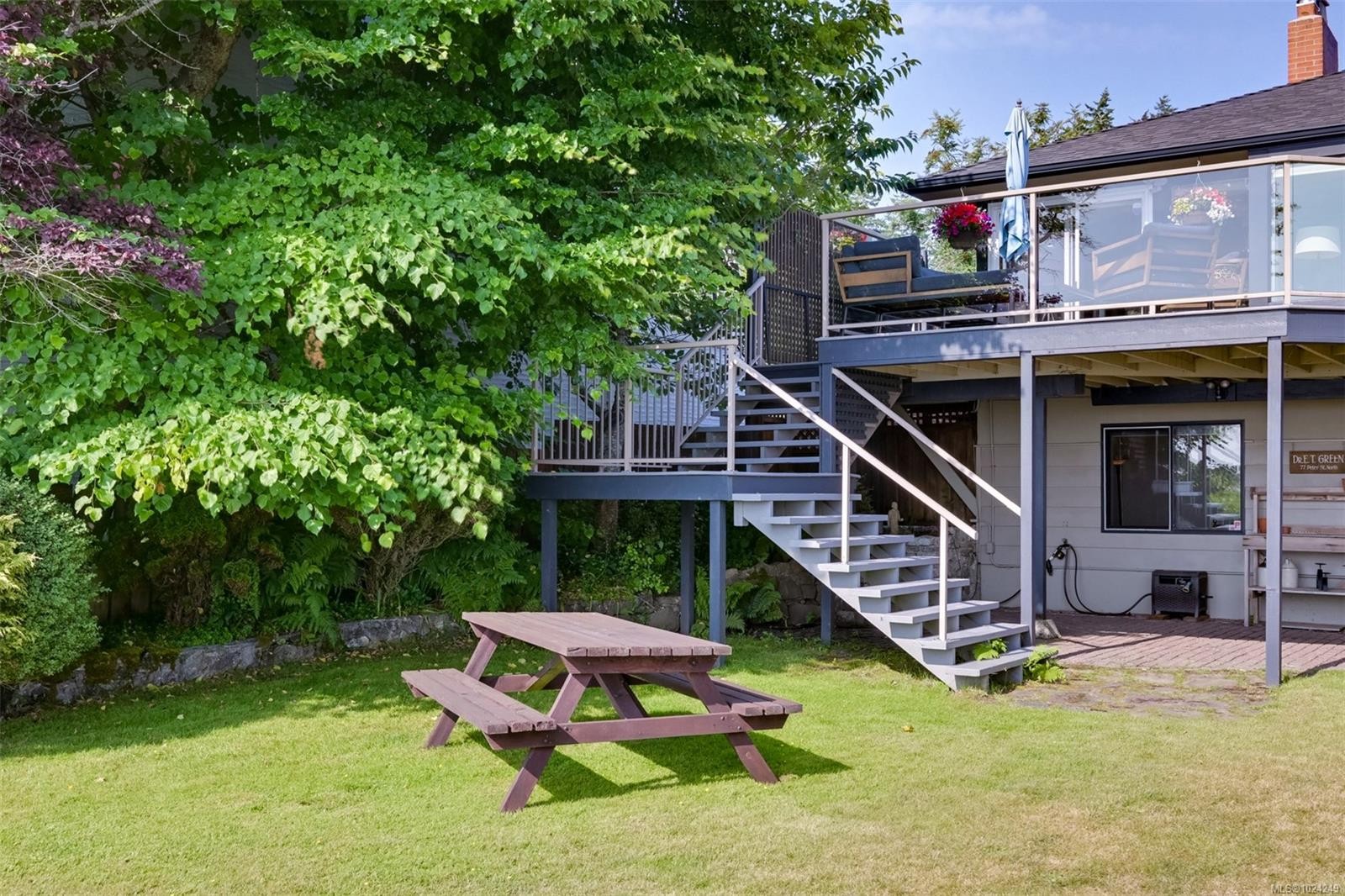 5299 Parker Ave, Saanich, BC