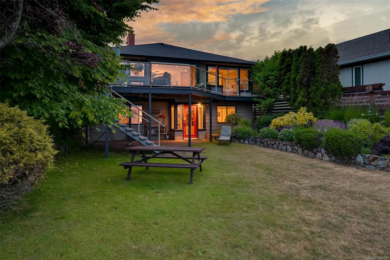 5299 Parker Ave, Saanich, BC