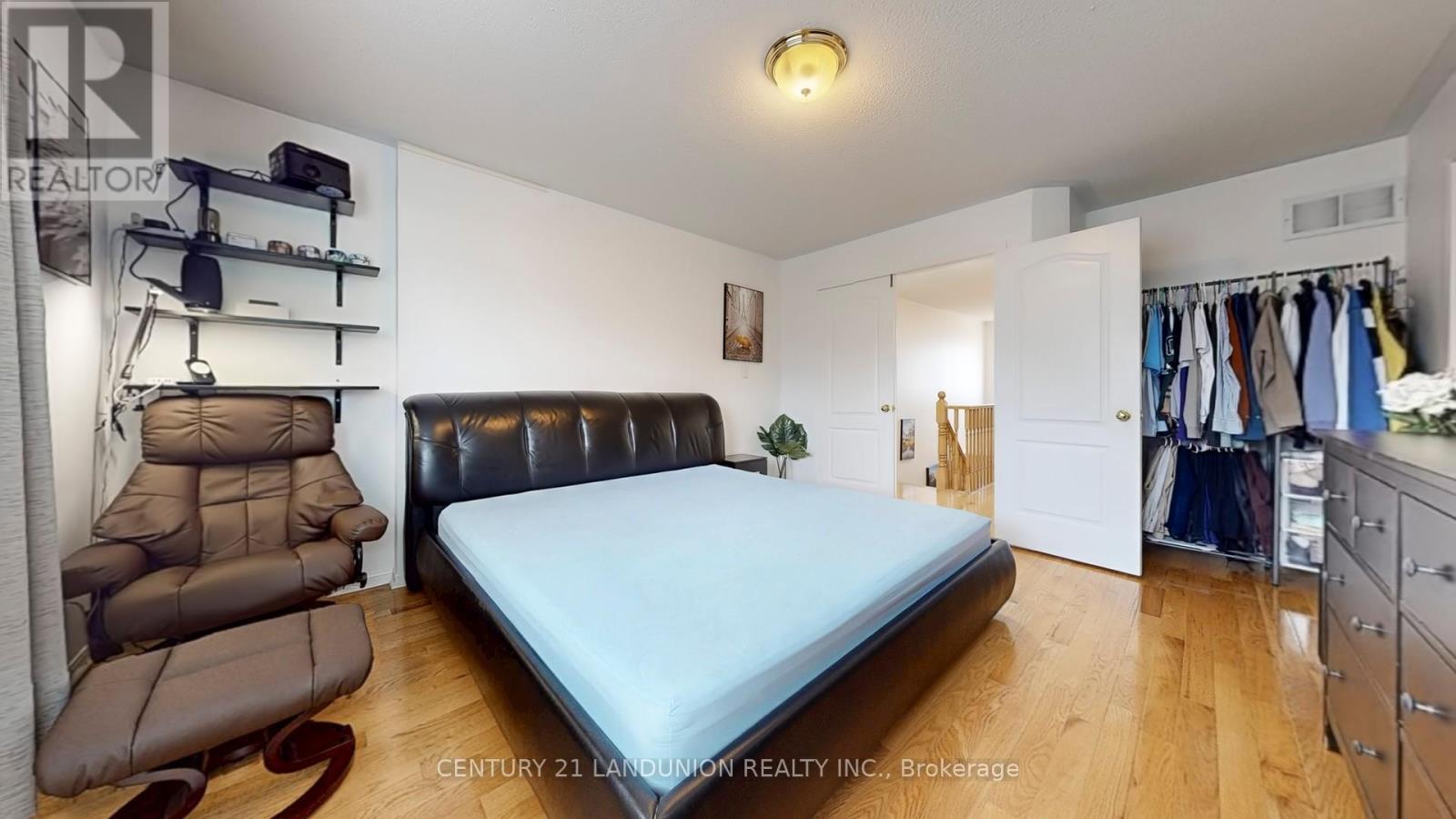 10 Majestic Drive, Markham, ON - Indoor Photo Showing Bedroom