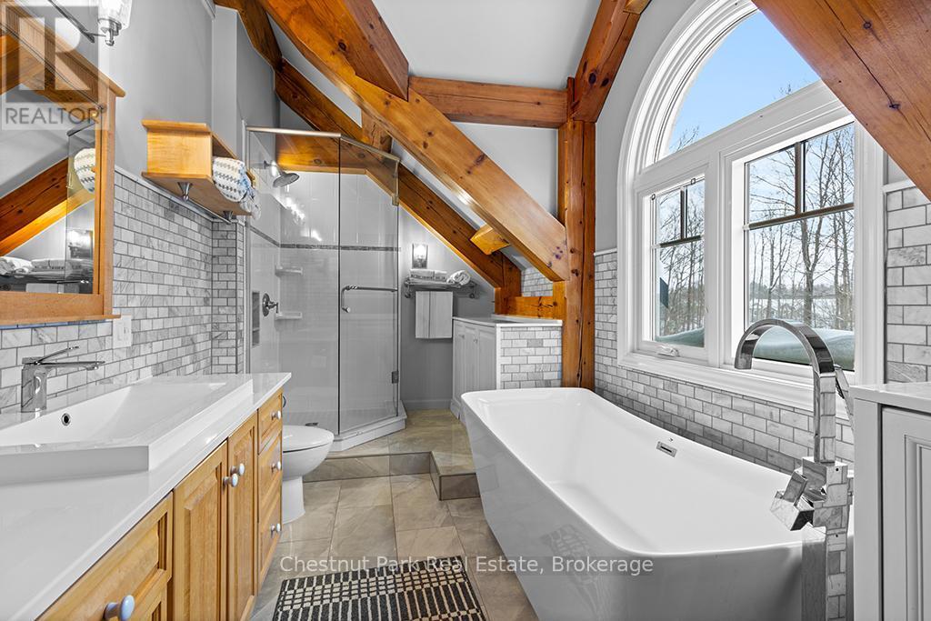 UPDATED 4 PC MAIN BATH - 418573 Concession A, Meaford, ON - Indoor Photo Showing Bathroom