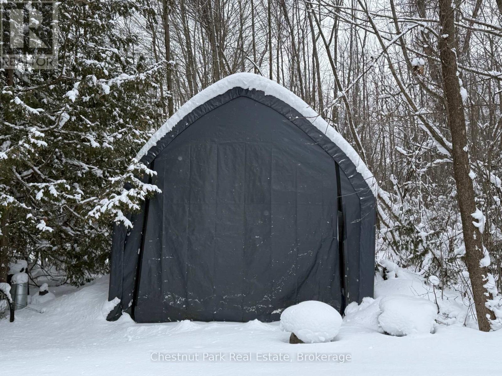 COVERALL STYLE STORAGE - 418573 Concession A, Meaford, ON - Outdoor