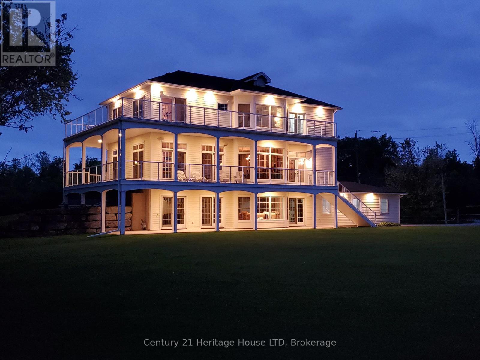 4069 Niagara River Parkway, Fort Erie (Black Creek), ON - Outdoor