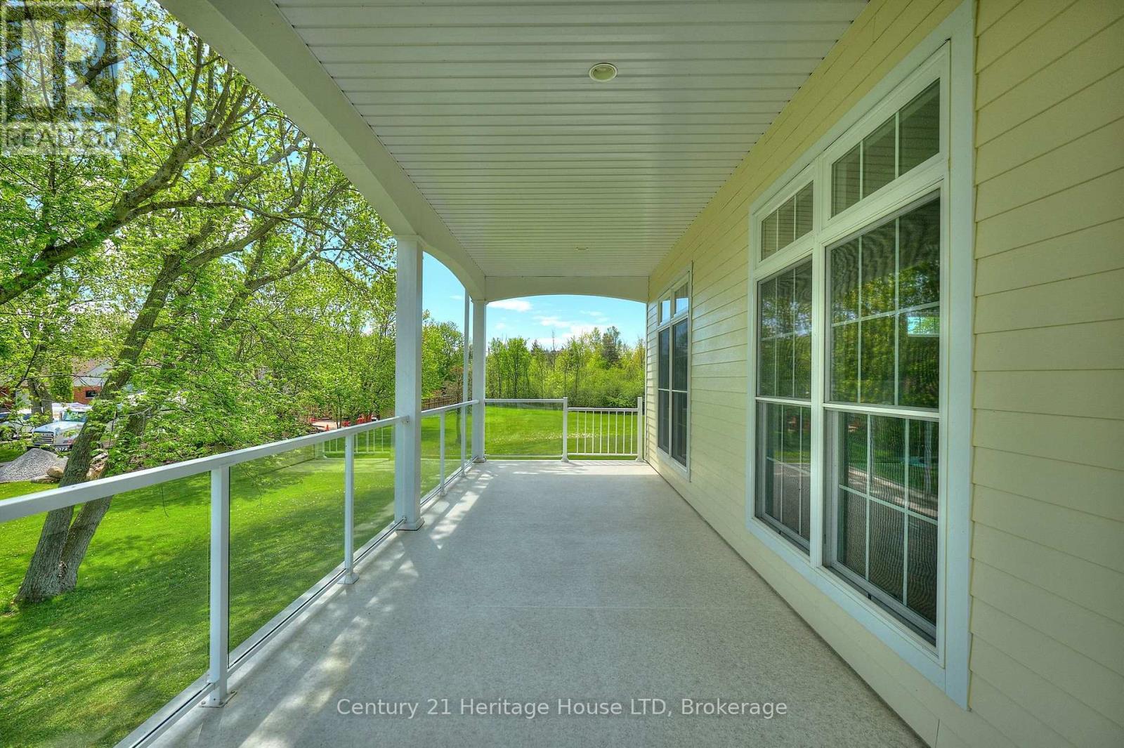 4069 Niagara River Parkway, Fort Erie (Black Creek), ON - Outdoor With Deck Patio Veranda With Exterior