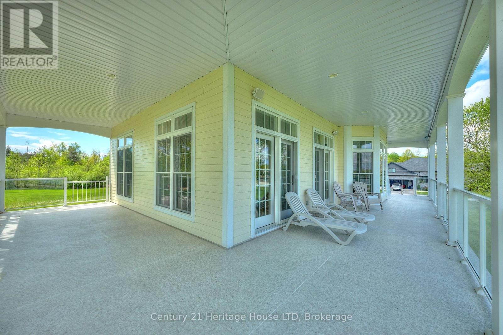 4069 Niagara River Parkway, Fort Erie (Black Creek), ON - Outdoor With Deck Patio Veranda With Exterior