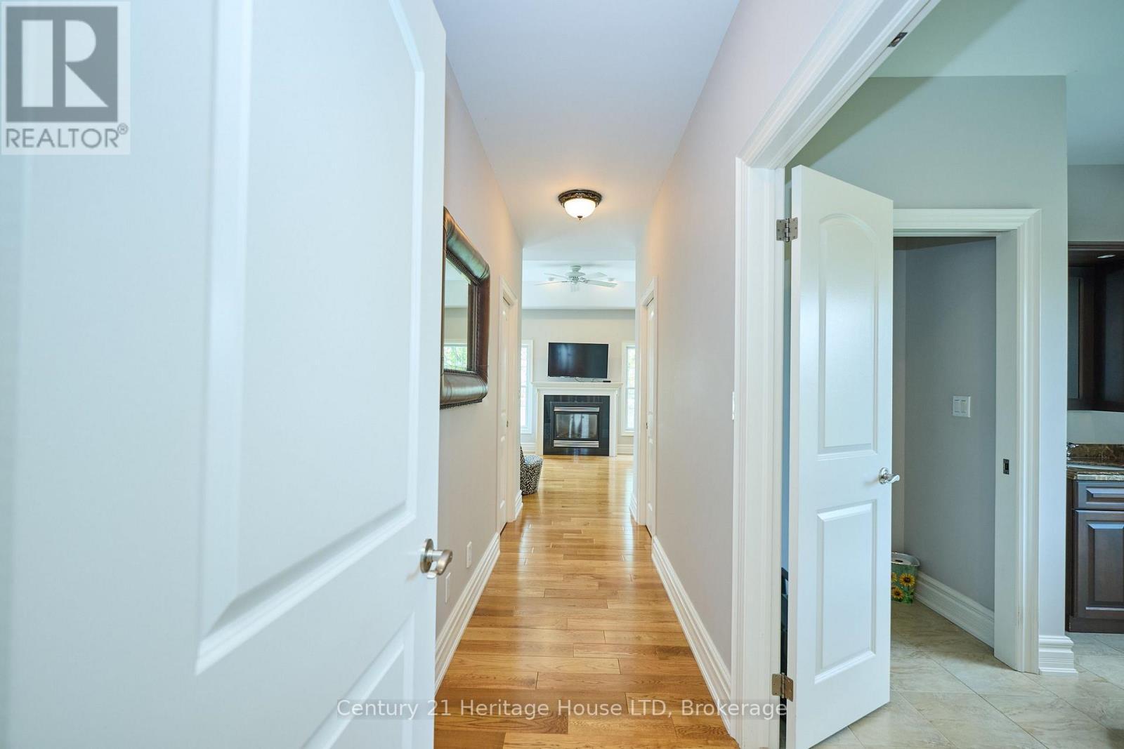 4069 Niagara River Parkway, Fort Erie (Black Creek), ON - Indoor Photo Showing Other Room