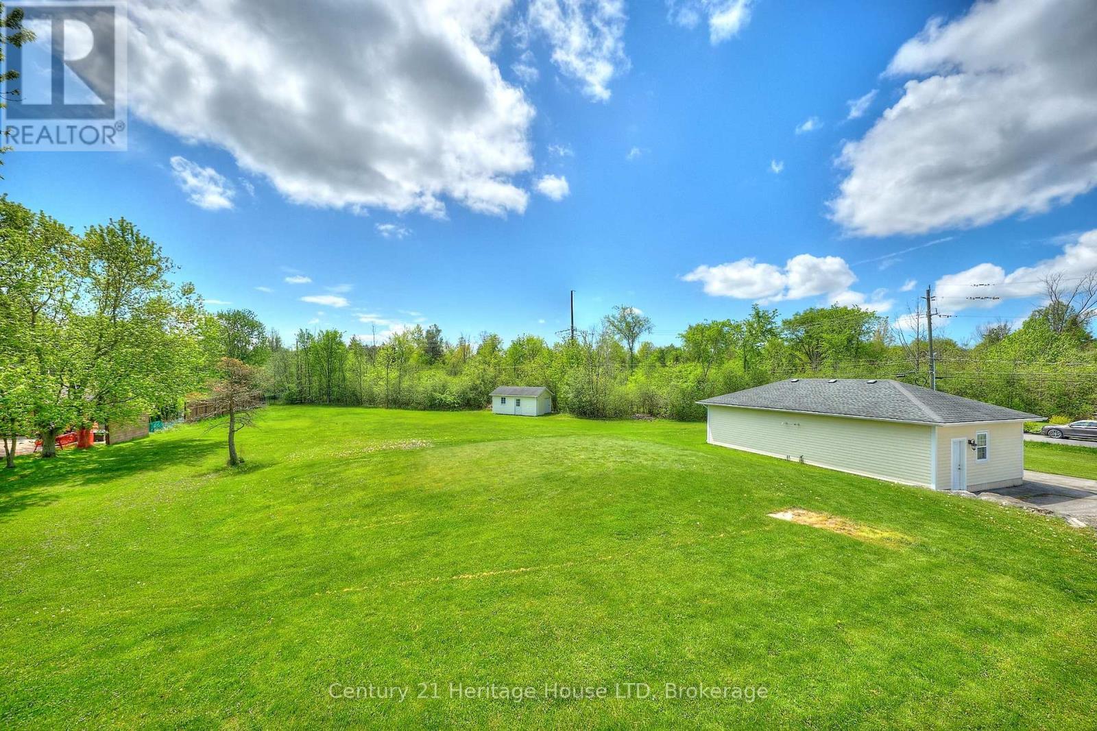 4069 Niagara River Parkway, Fort Erie (Black Creek), ON - Outdoor