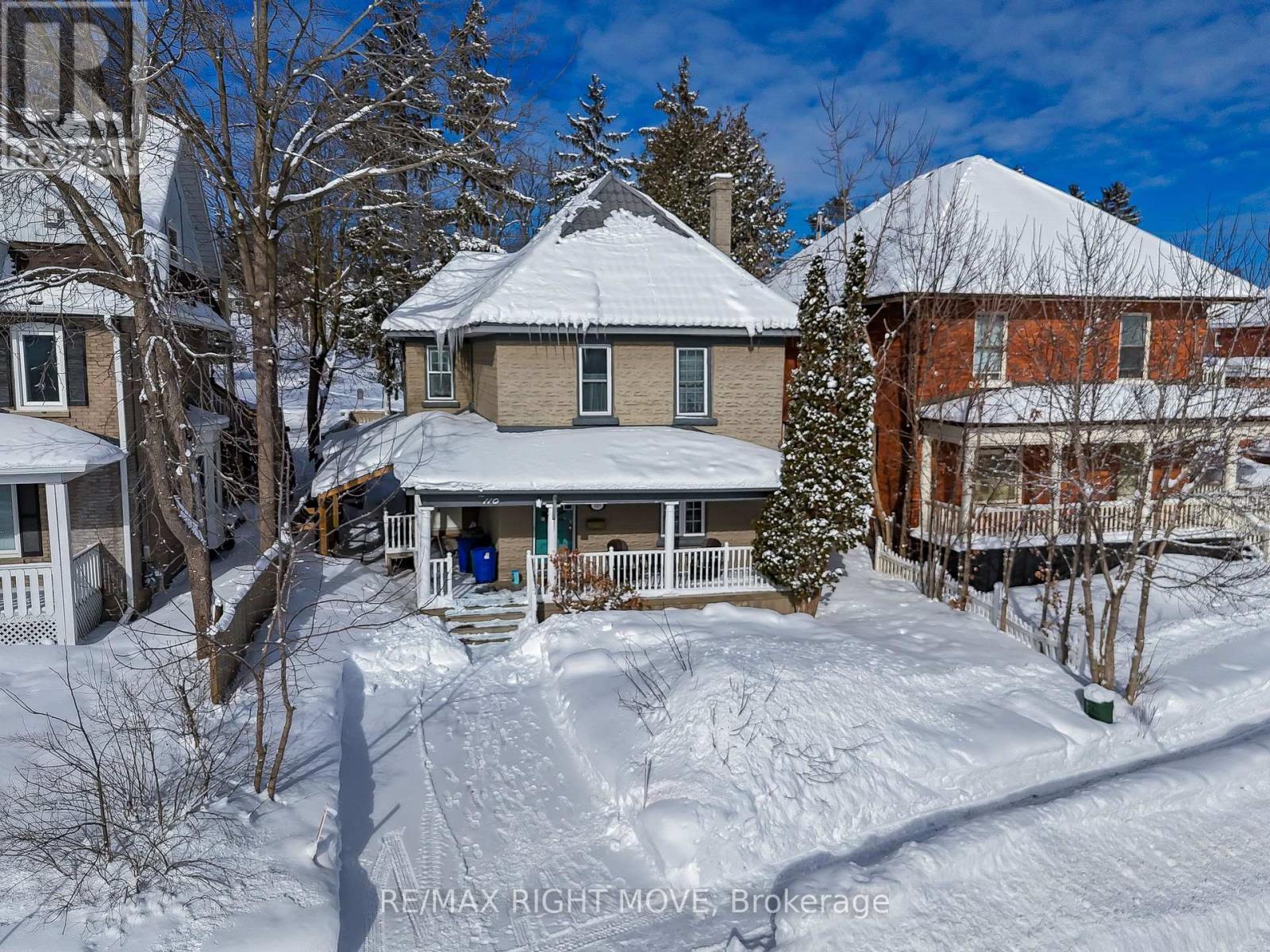 110 Mary Street, Orillia, ON - Outdoor With Deck Patio Veranda