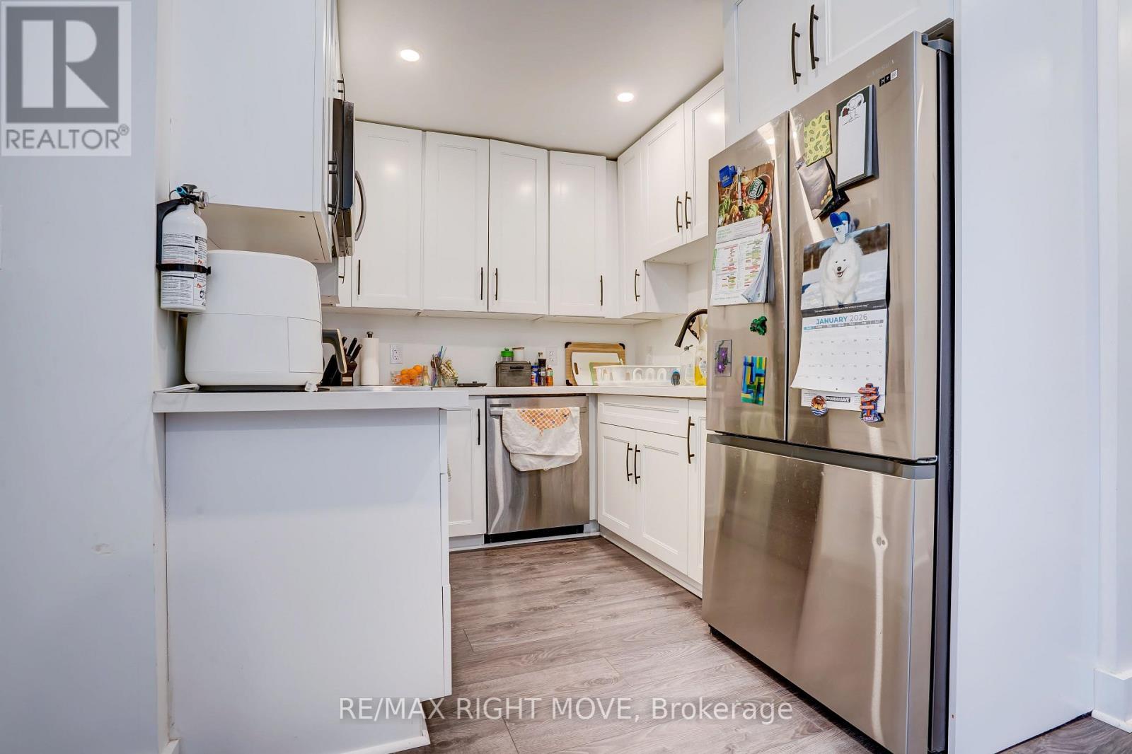 110 Mary Street, Orillia, ON - Indoor