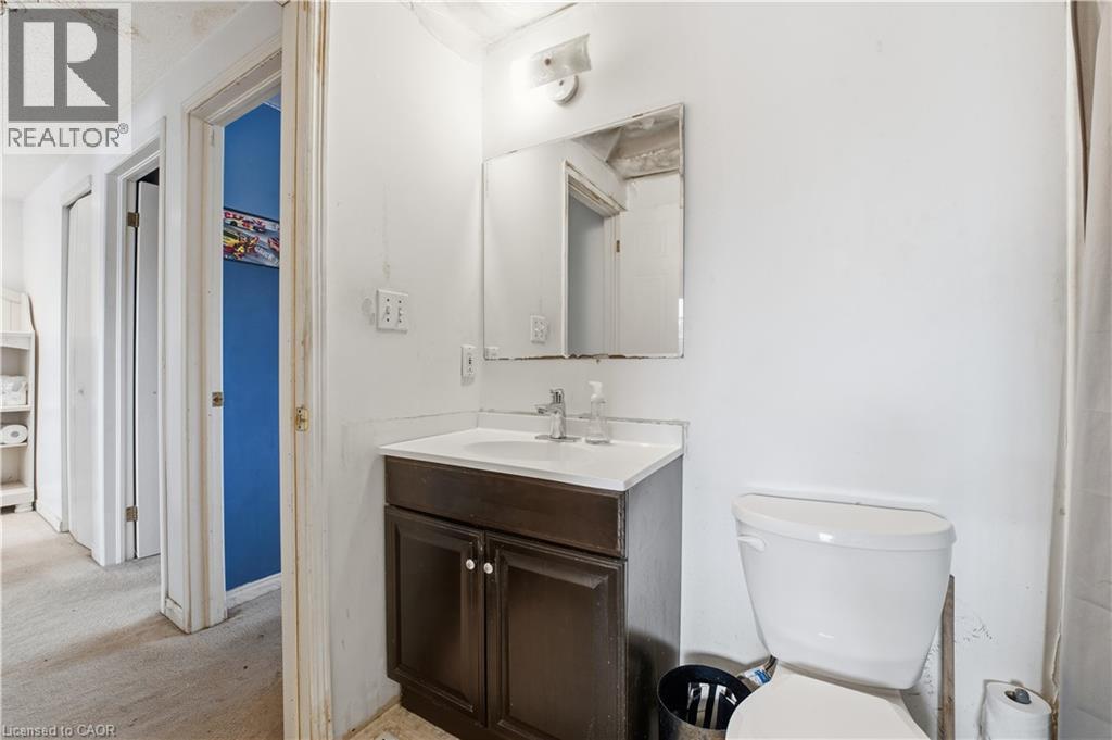 311 Northview Heights Place, Cambridge, ON - Indoor Photo Showing Bathroom
