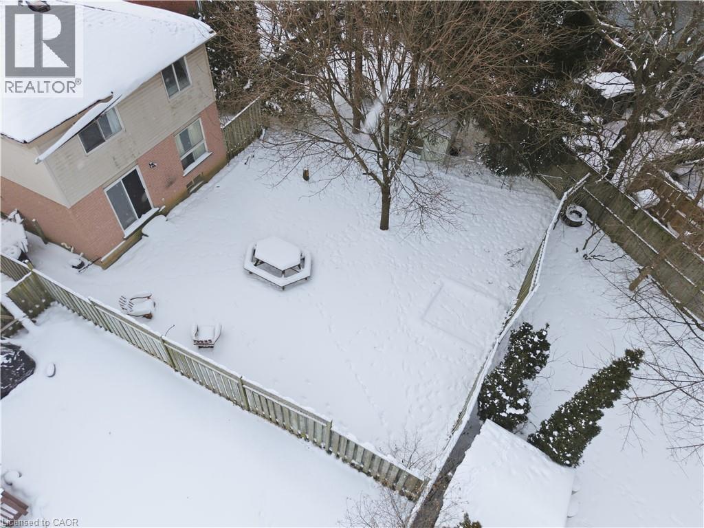 311 Northview Heights Place, Cambridge, ON - Outdoor