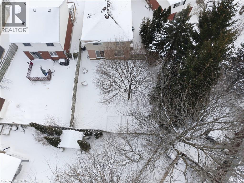 311 Northview Heights Place, Cambridge, ON - Outdoor