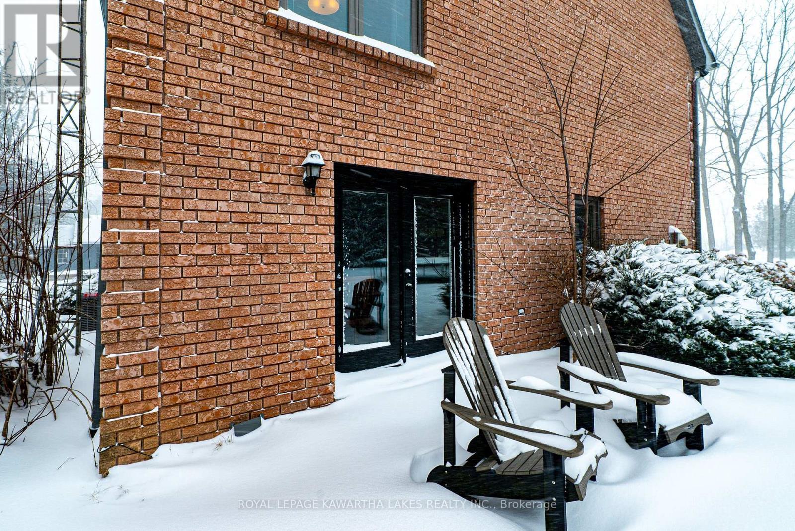 61 Kenrei Road, Kawartha Lakes (Lindsay), ON - Outdoor With Exterior