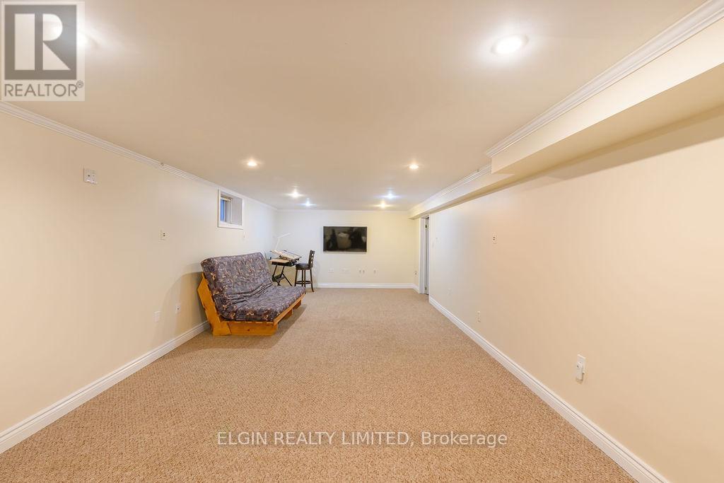 599 Wellington Street, St. Thomas, ON - Indoor Photo Showing Other Room