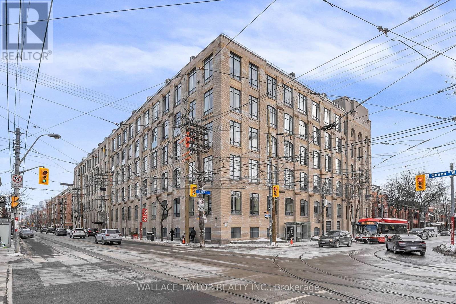 Queen St. W & Shaw - 208 - 993 Queen Street W, Toronto, ON - Outdoor With Facade