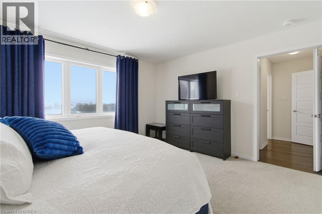 298 Dolman Street, Breslau, ON - Indoor Photo Showing Bedroom