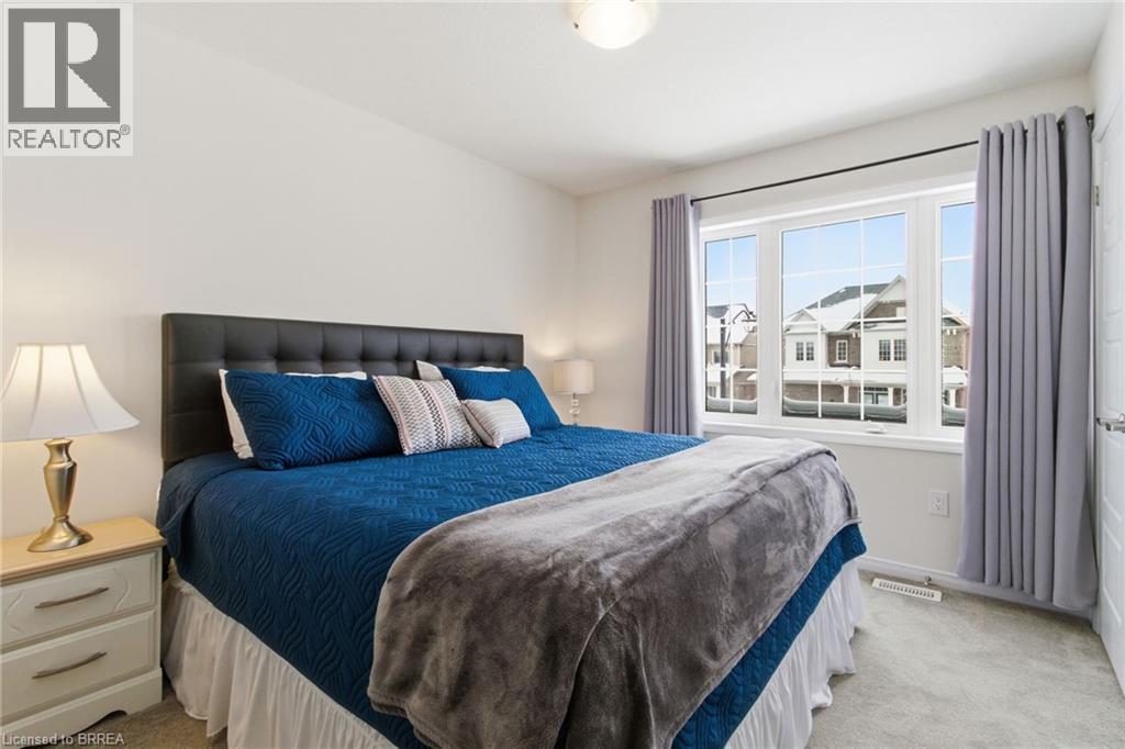 298 Dolman Street, Breslau, ON - Indoor Photo Showing Bedroom