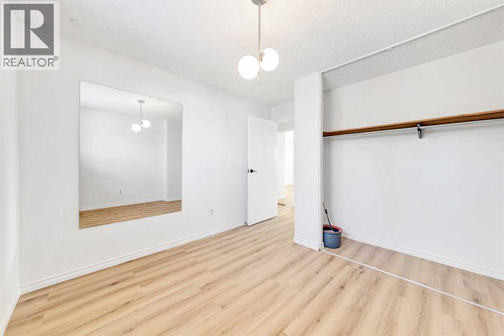 5703 31 Street, Lloydminster, AB - Indoor Photo Showing Other Room