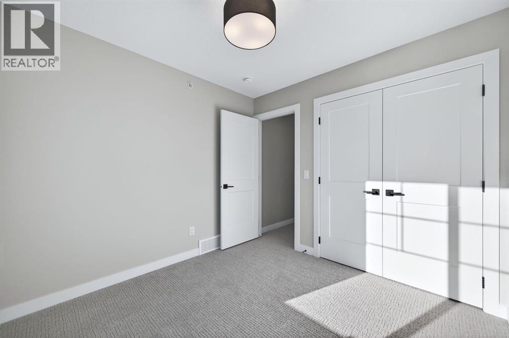 150 Prince Crescent, Rural Rocky View County, AB - Indoor Photo Showing Other Room