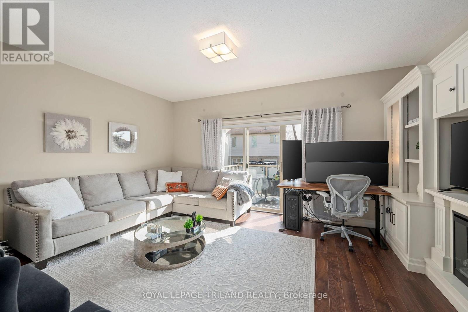 80 - 1850 Beaverbrook Avenue, London North (North M), ON - Indoor Photo Showing Living Room