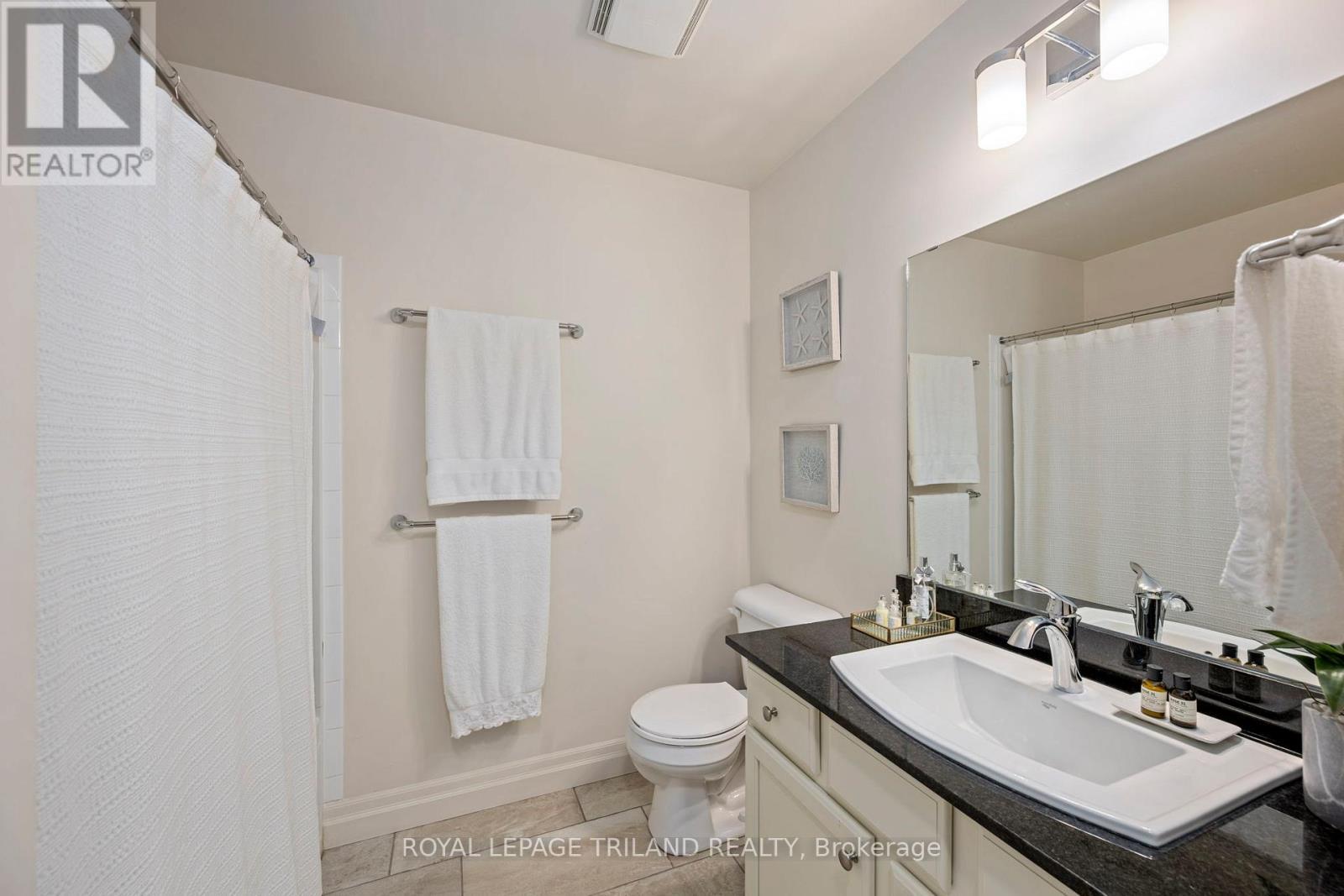 80 - 1850 Beaverbrook Avenue, London North (North M), ON - Indoor Photo Showing Bathroom