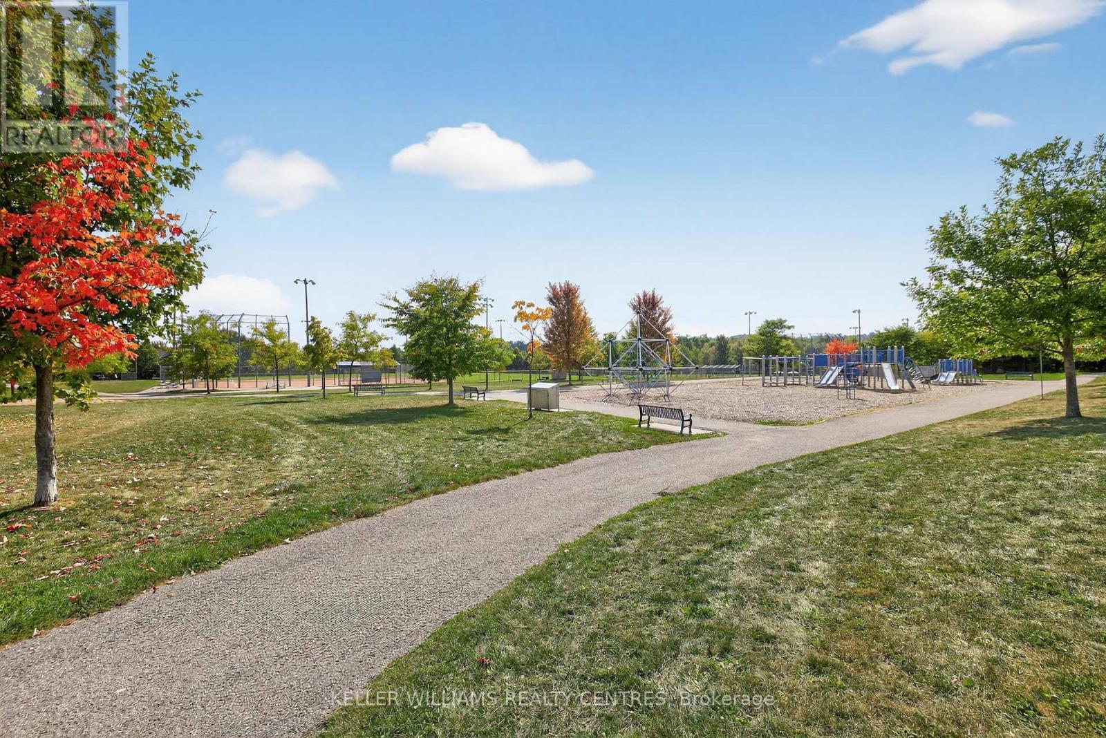 70 Burgess Crescent, Newmarket, ON - Outdoor With View