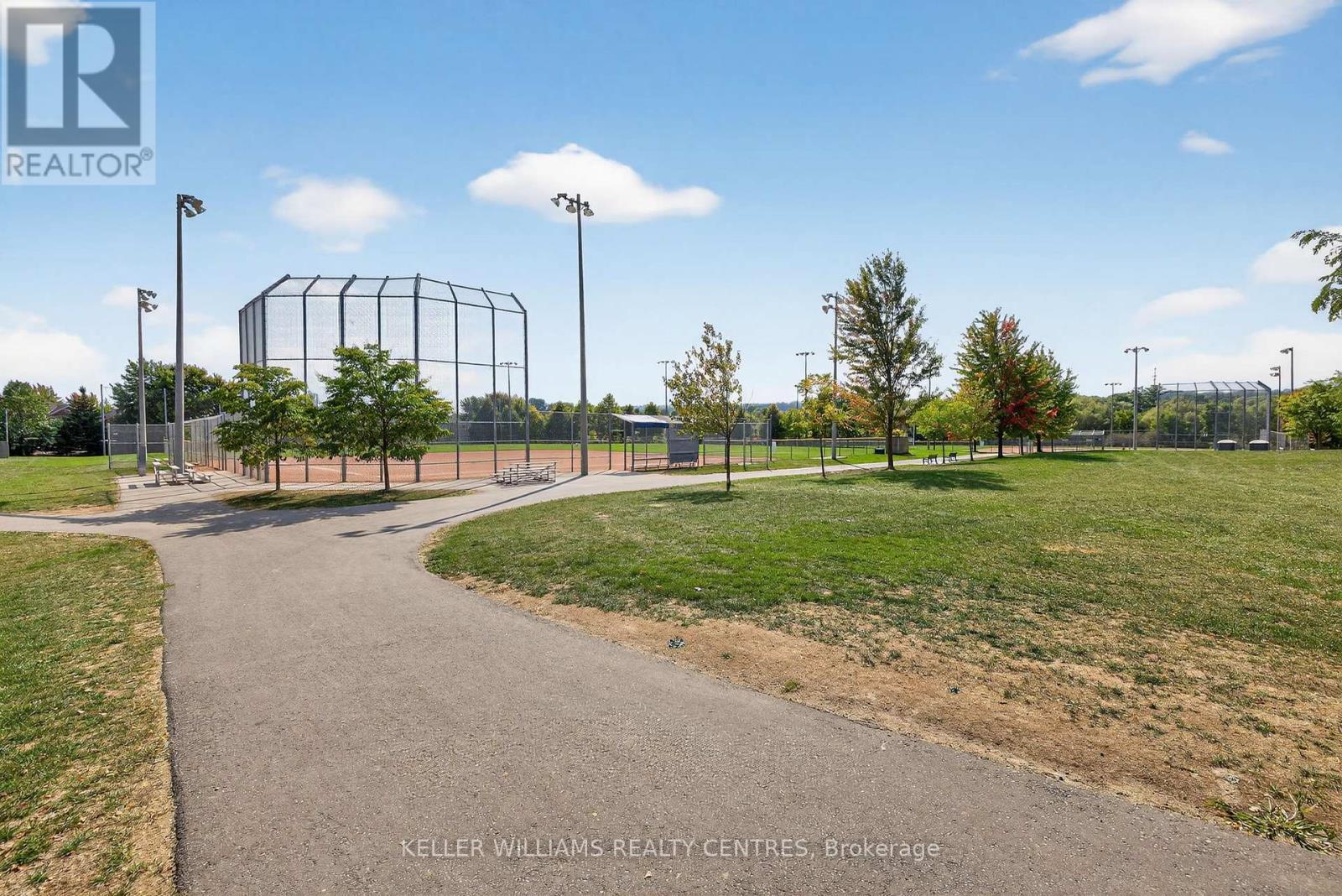 70 Burgess Crescent, Newmarket, ON - Outdoor With View