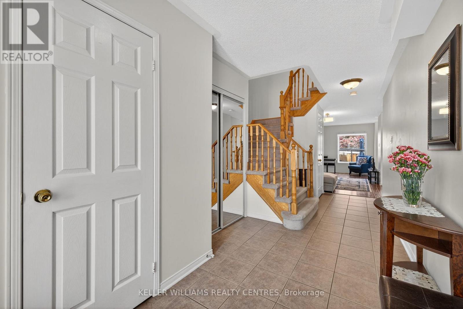 70 Burgess Crescent, Newmarket, ON - Indoor Photo Showing Other Room