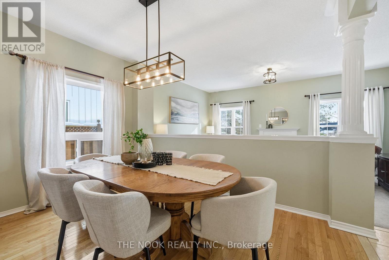 53 Kinross Avenue, Whitby (Brooklin), ON - Indoor Photo Showing Dining Room