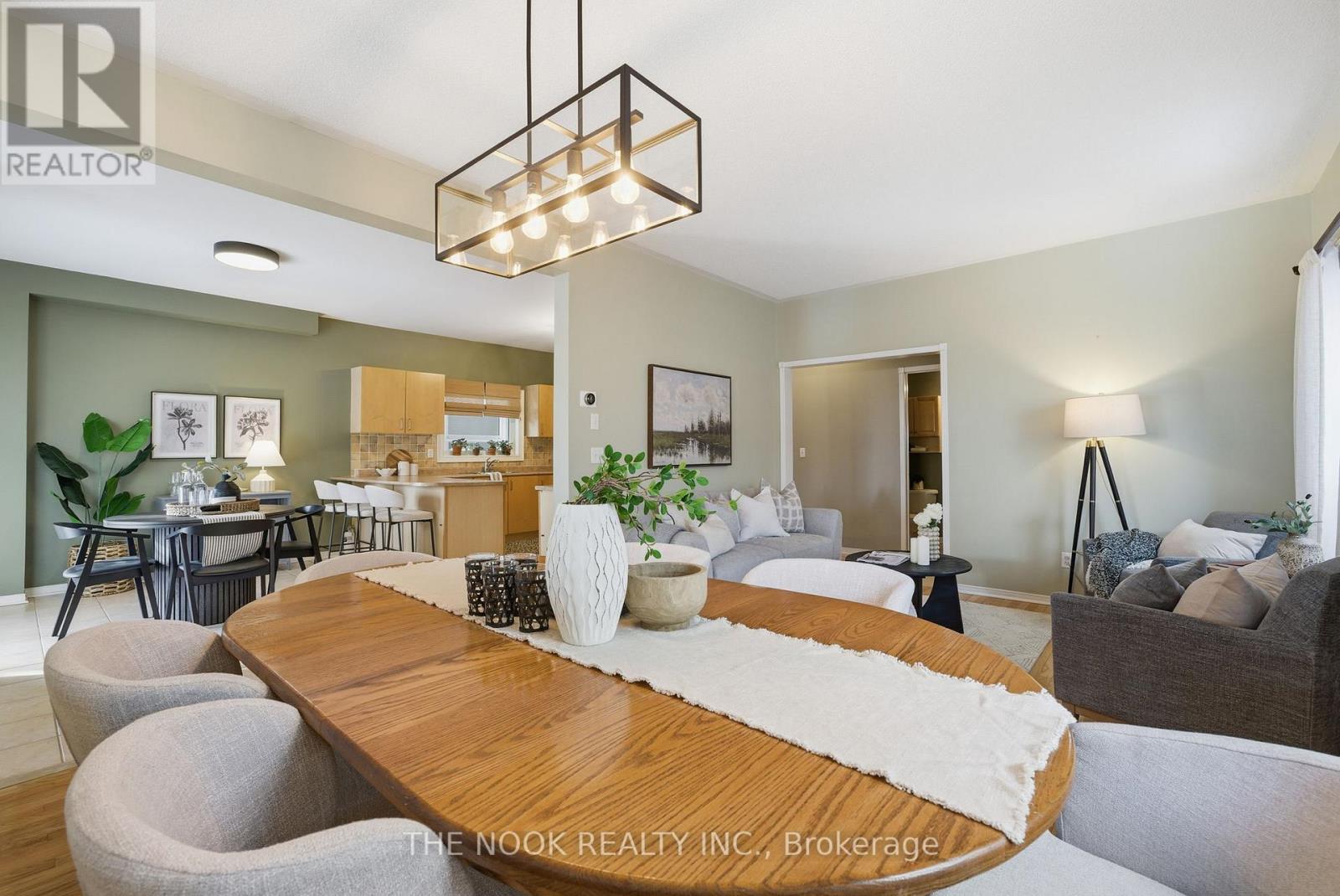 53 Kinross Avenue, Whitby (Brooklin), ON - Indoor