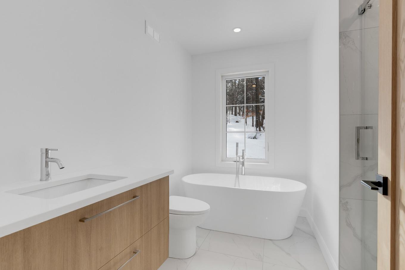 Salle de bains - 125 Rue Paulsen, Sainte-Agathe-Des-Monts, QC - Indoor Photo Showing Bathroom