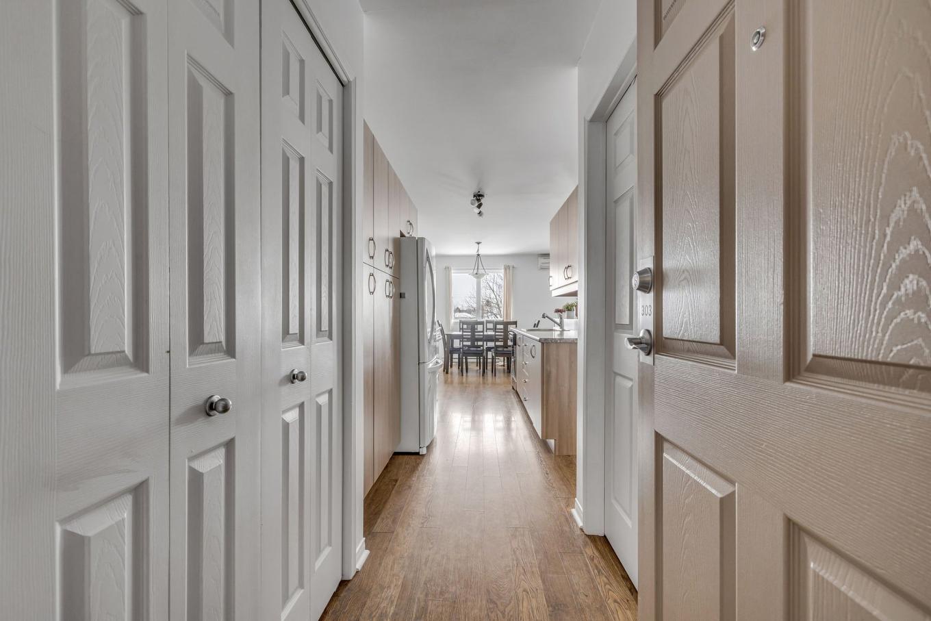 Hall d'entrée/Vestibule - 303-234 Rue Commerciale, Saint-Henri, QC - Indoor Photo Showing Other Room