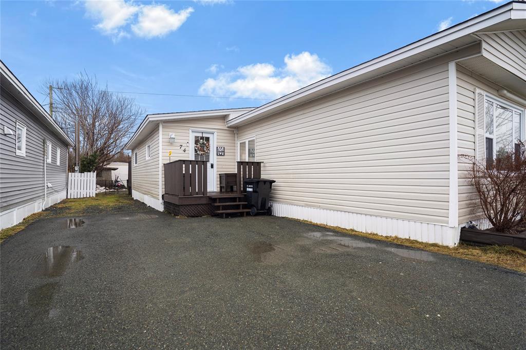 74 Meadowbrook Drive, St. John'S, NL